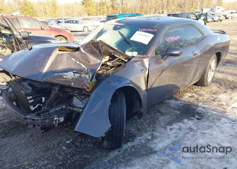 2020 Dodge Challenger Sxt Awd из США, поврежденный, VIN 2C3CDZGG7LH132945